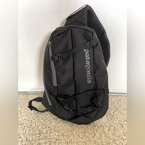 Patagonia atom sling bag 8L